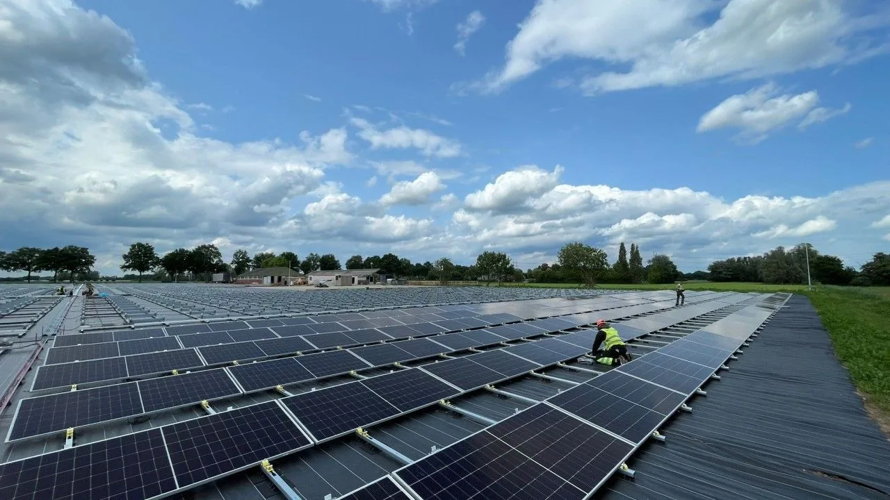 A Solar Power System Export Partner